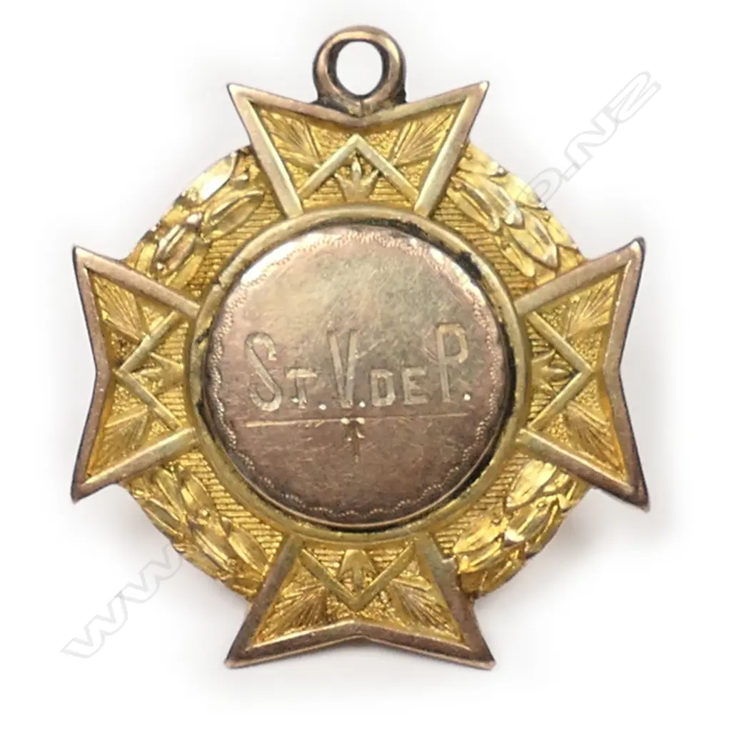 Adolph Kohn 9ct gold St Benedict’s fob 1913, Image 1++
